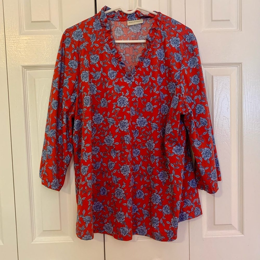 Appleseed floral blouse size XL